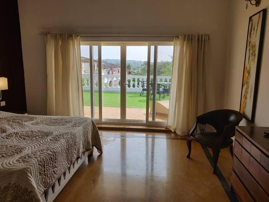 Villa Nazuri W Caretaker Candolim Luaran gambar
