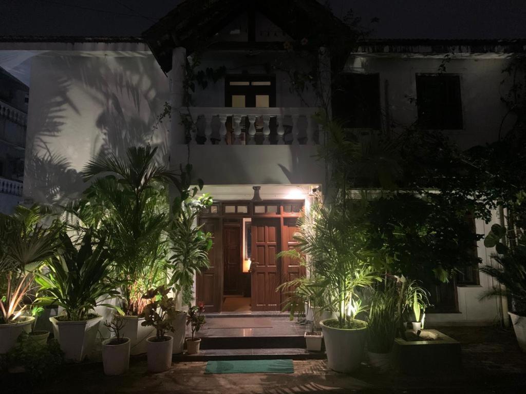 Villa Nazuri W Caretaker Candolim Luaran gambar